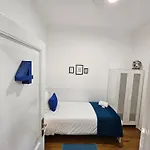 Almirante بيت ضيافة *