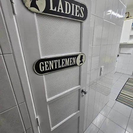 Pensión Almirante Lisboa