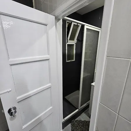 Pensión Almirante *