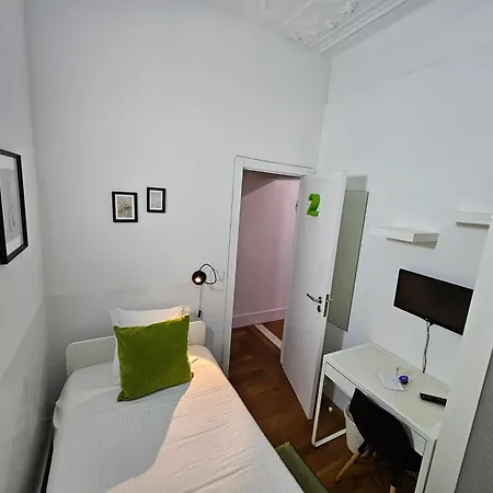 게스트하우스 Almirante *